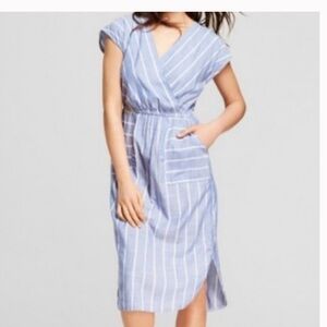 Universal Thread Light Blue Striped Midi Dress